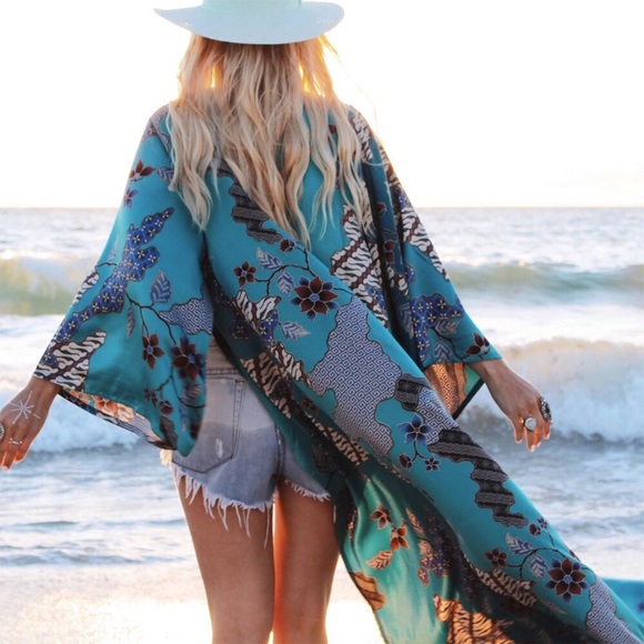 Black Fox Charm Other - NEW Stunning Tribal Sakura Blue Floral Boho Kimono